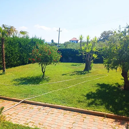 Karavastaja Hotel